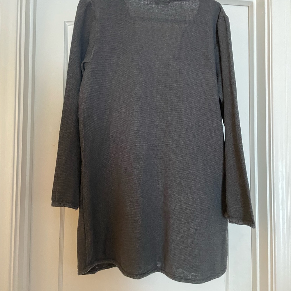 CP SHADES Woven Gray V-Neck Pull-Over Tunic Top L - Picture 3 of 7